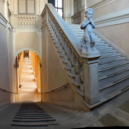 Apartmán Largo Castello Ferrara