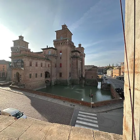 דירה Largo Castello