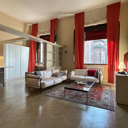 Largo Castello Apartment Ferrara