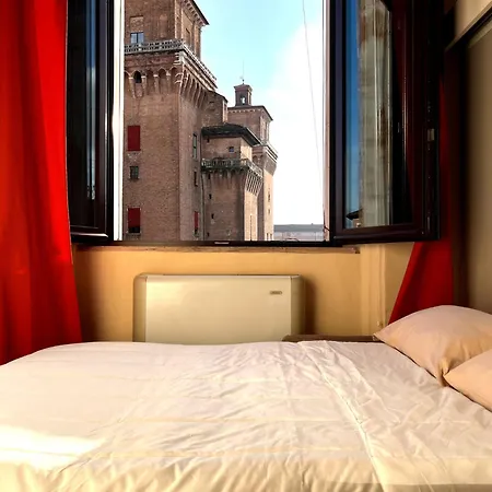 Largo Castello Apartmán Ferrara