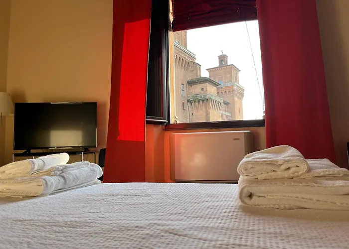 Largo Castello Апартаменты Феррара